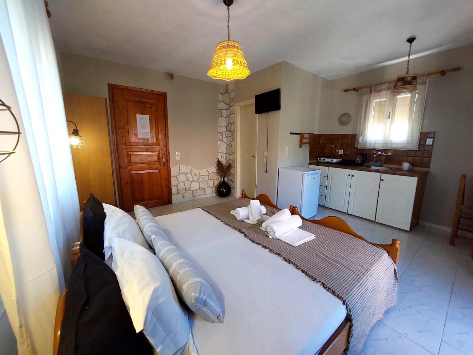 Georgia Apartments Стафилос Экстерьер фото